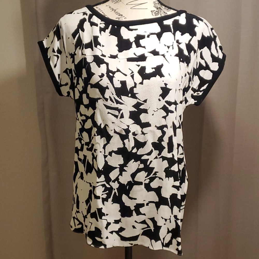 NWT Kate Spade Leafy Floral Cap Sleeve